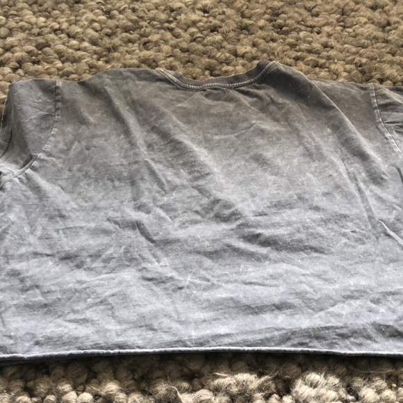 Crop top from Urban Nations - Picture 5 of 7